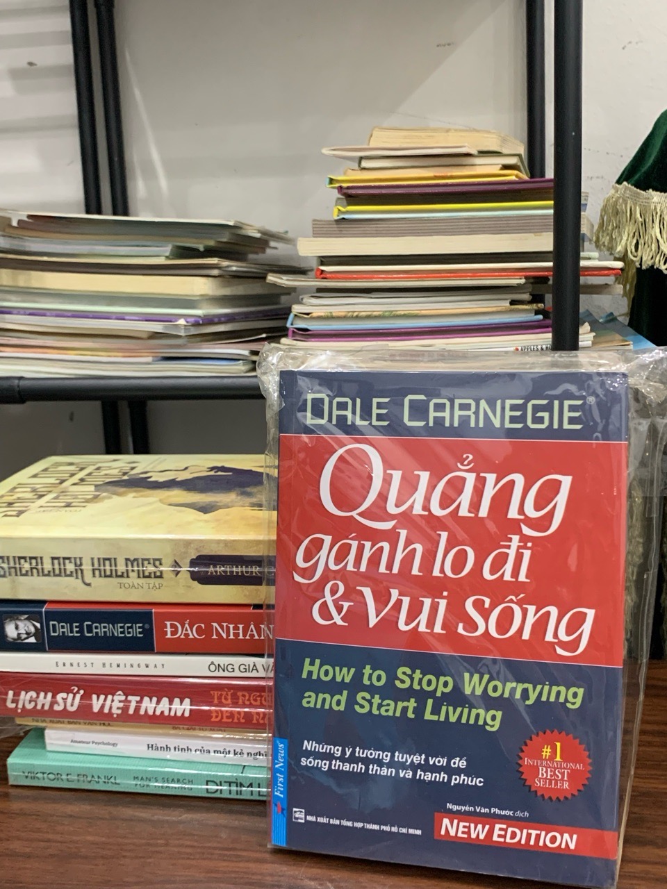 Quẳng gánh lo đi và vui sống (How to Stop Worrying and Start Living) – Dale Carnegie