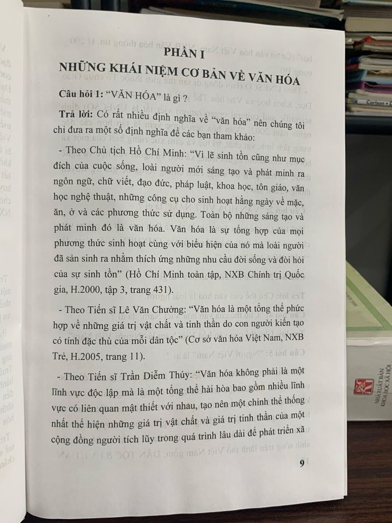 Tìm hiểu 399 câu hỏi và đáp về lịch sử văn hóa Việt Nam (Tập 1) – Nhiều tác giả (NXB Lao Động) - Ảnh thực tế 4