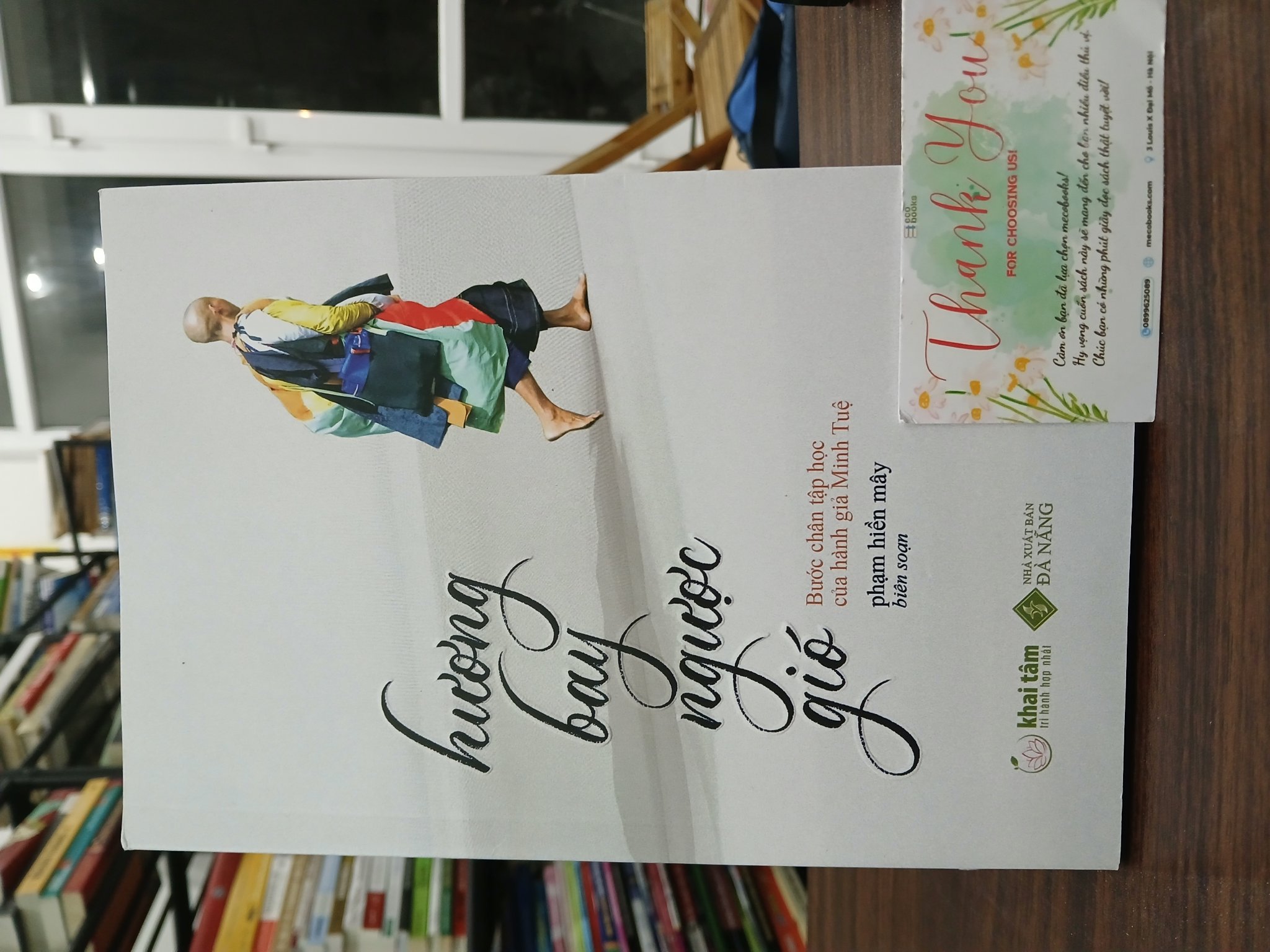 Hương bay ngược gió- Phạm Hiền Mây