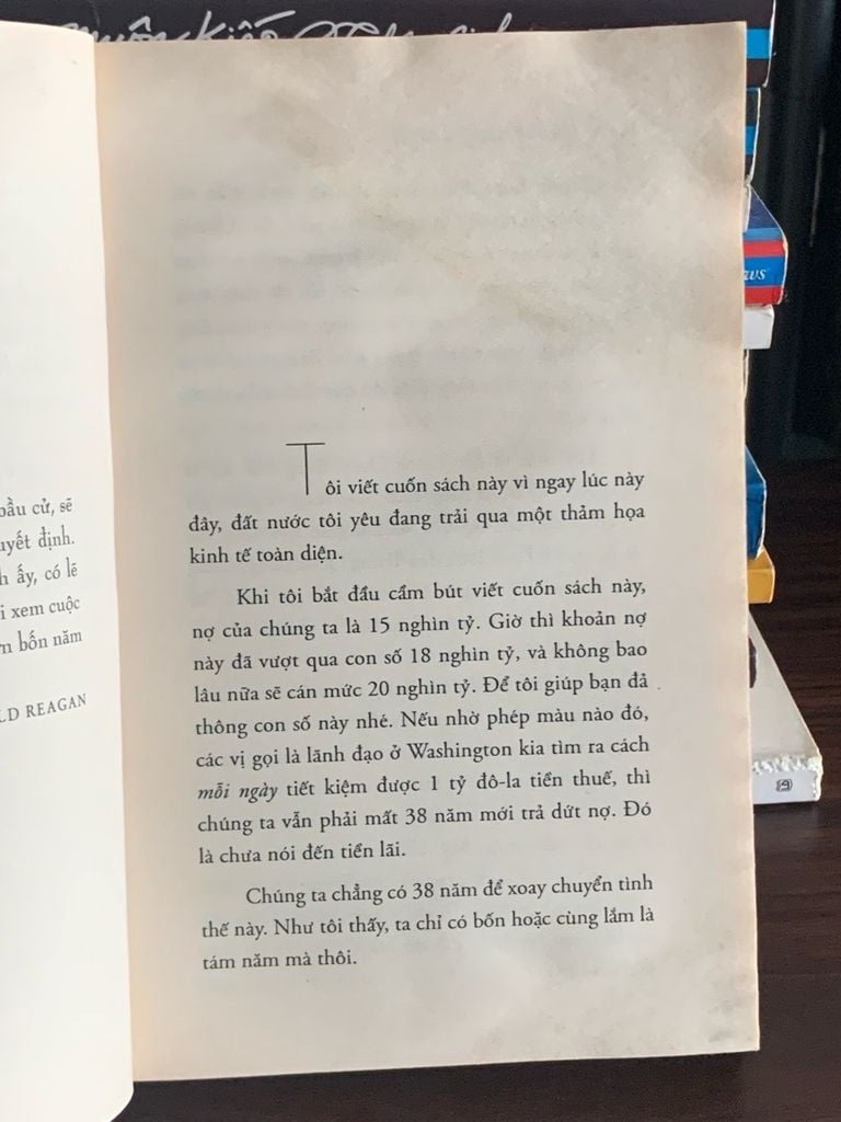 Đã đến lúc phải cứng rắn – Donald J. Trump (Alphabooks) - Ảnh thực tế 8