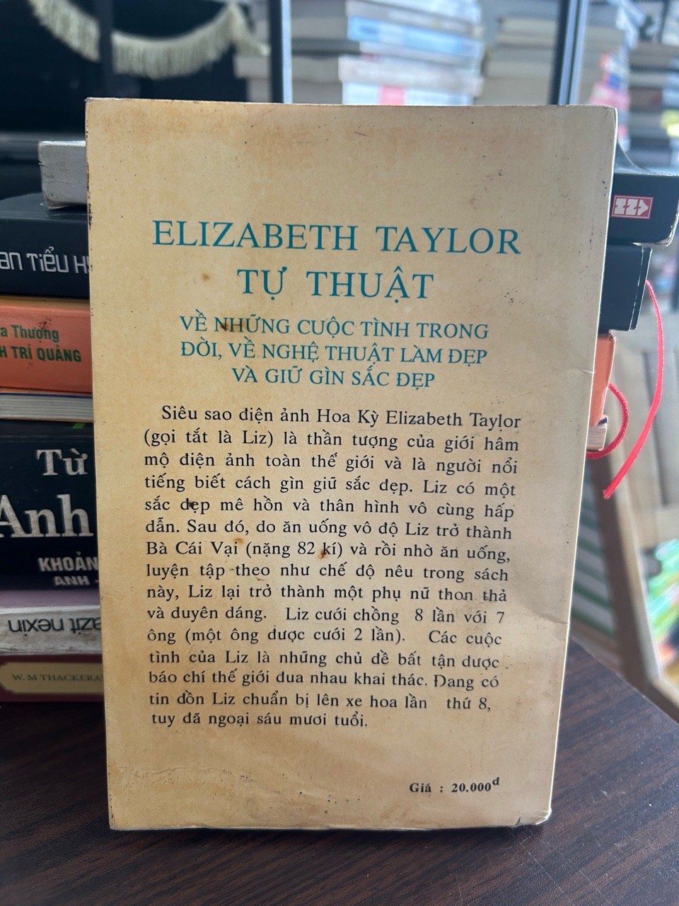 Elizabeth tự thuật- Elizabeth Taylor