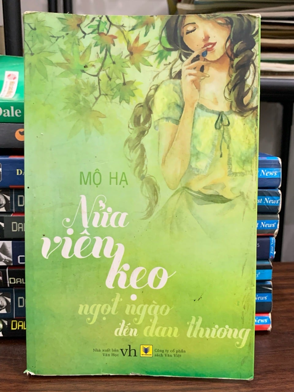 Nửa viên kẹo, ngọt ngào đến đau thương- Mộ Hạ