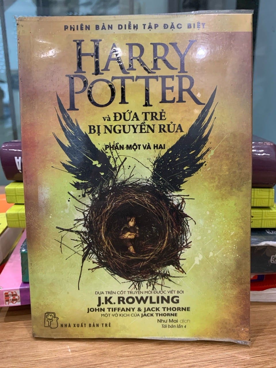 Harry Potter và đứa trẻ bị nguyền rủa -J.K.Rowling