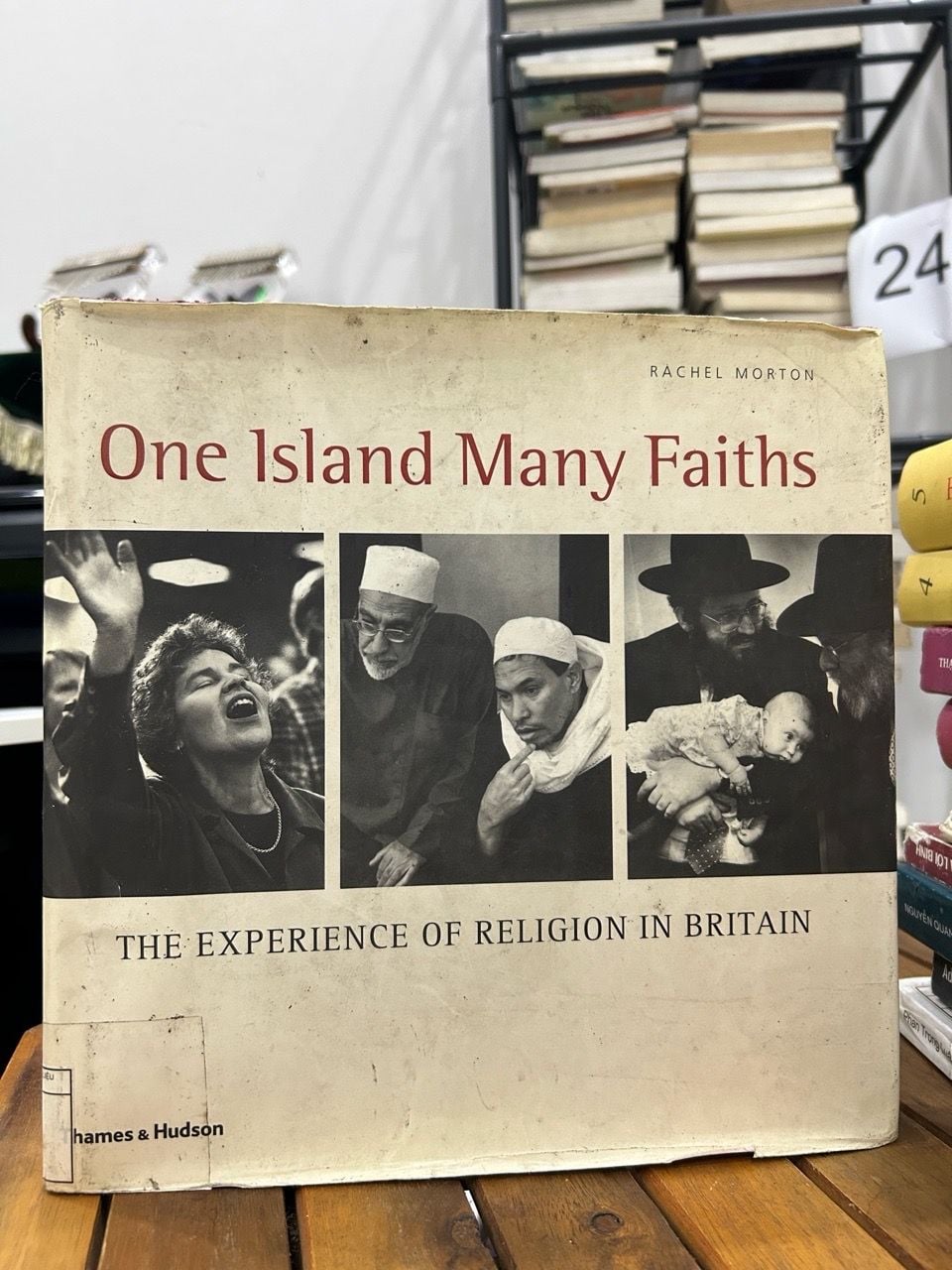 One Island, Many Faiths: The Experience of Religion in Britain – Rachel Morton