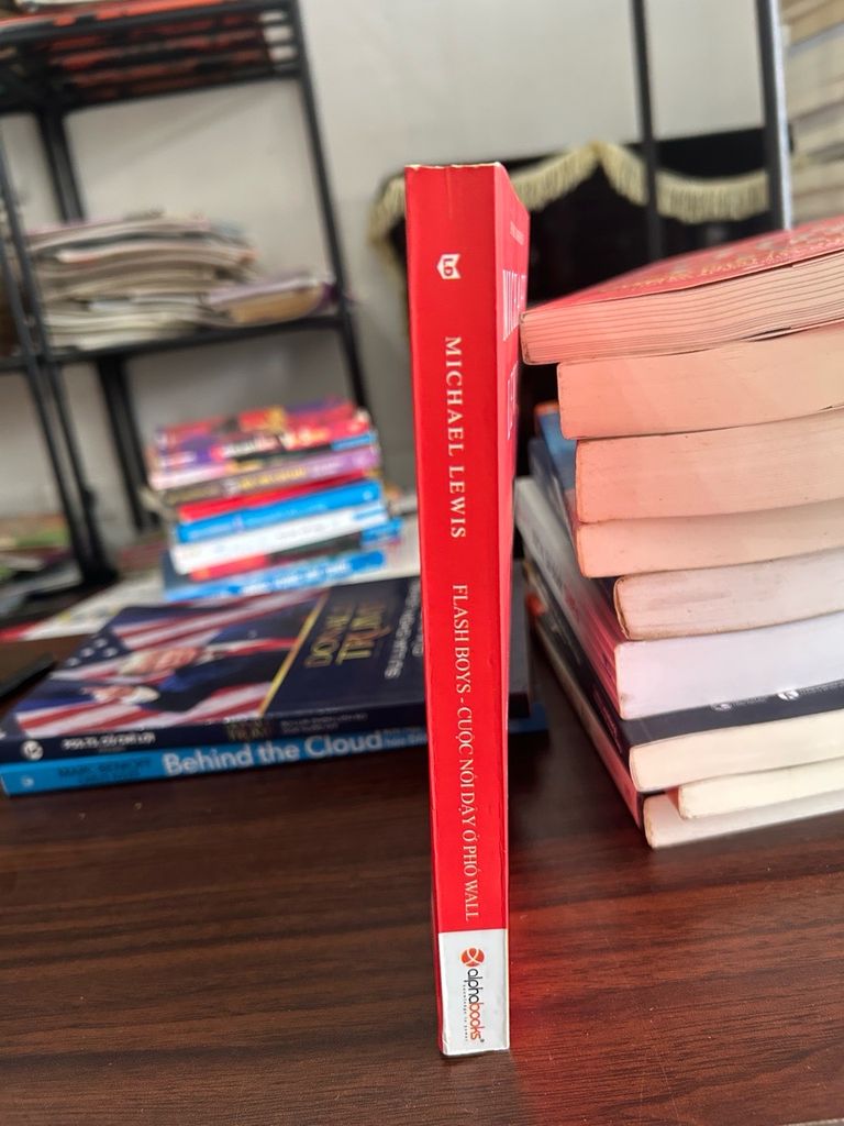 Flash boys cuộc nổi dậy ở phố Wall- Michael Lewis - Ảnh chụp thực tế