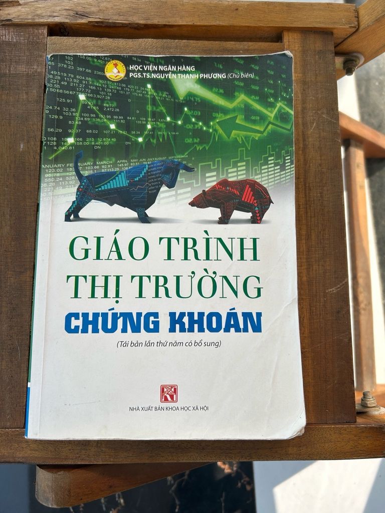 Giáo Trình Thị Trường Chứng Khoán - PGS.TS. Nguyễn Thanh Phương (Chủ biên)