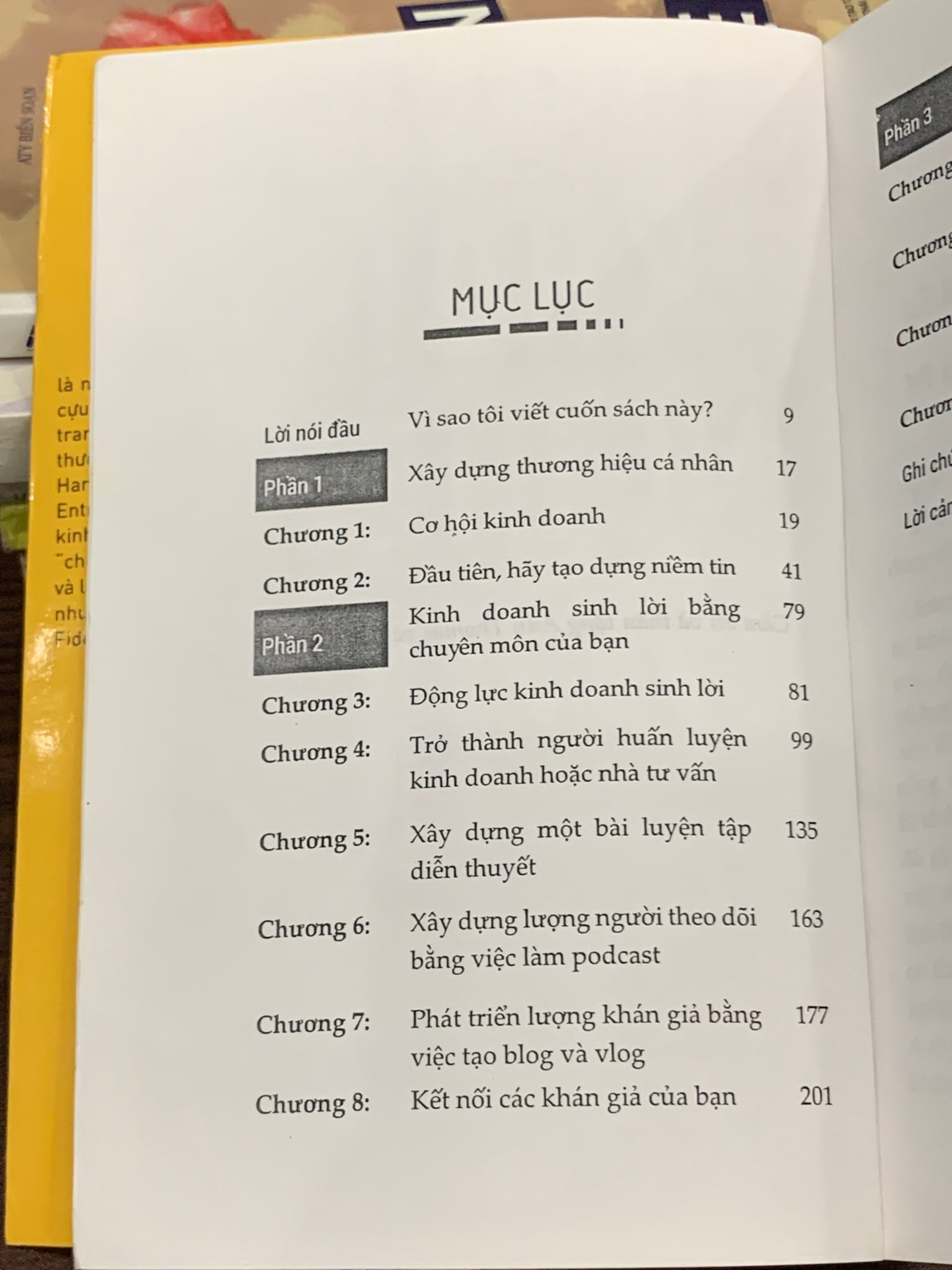 Khởi nghiệp 4.0 – Dorie Clark