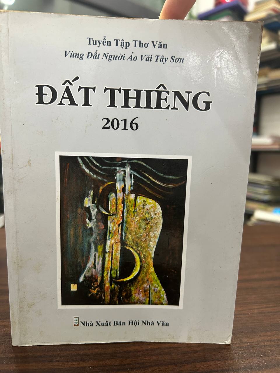 Đất Thiêng - Tuyển Tập Thơ Văn Vùng Đất Người Áo Vải Tây Sơn - Nhiều tác giả (Tuyển Tập)
