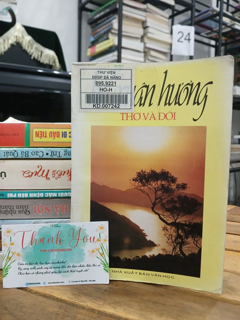 Thơ và đời – Hồ Xuân Hương