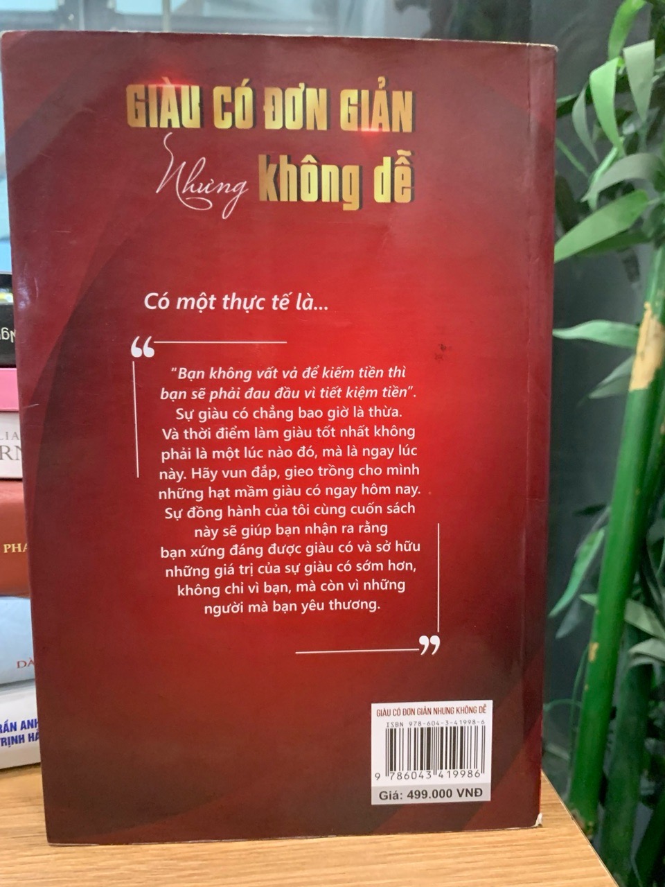 Giàu có đơn giản nhưng không dễ -Hoàng Thị Bích Ngọc