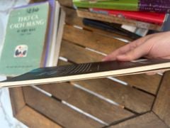 Death in the Freezer - Tim Vicary (Oxford Bookworms Library Level 2) - ảnh 4