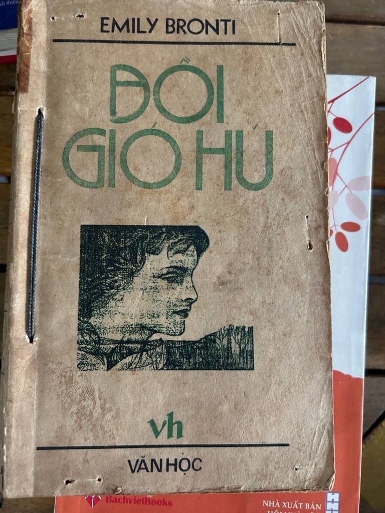 Đồi Gió Hú (Wuthering Heights) - Emily Brontë (Bản Dịch Dương Tường - NXB Văn Học 1986) - Emily Brontë (Dương Tường dịch & giới thiệu)