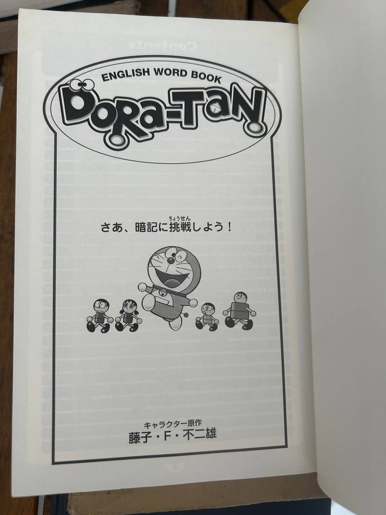 Dora - Tan: English Word Book - Sổ Tay Học Từ Vựng Tiếng Anh Cùng Doraemon - Fujiko F. Fujio