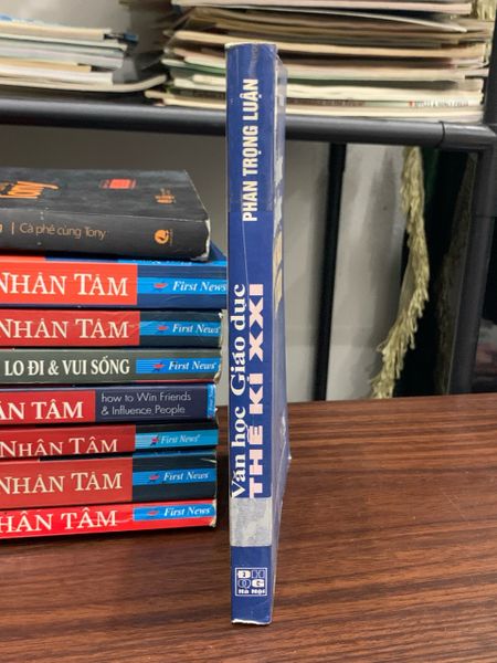 Văn học Giáo dục thế kỉ XXI- Phan Trọng Lân