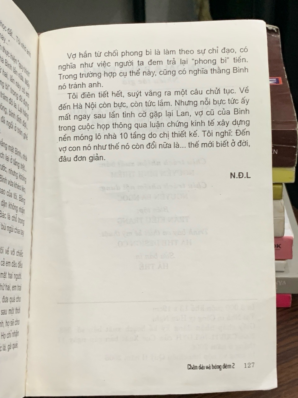 Chân dài & Bóng đêm 2 — Nhiều tác giả