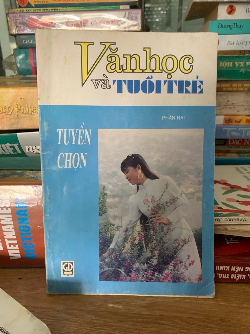 Văn học và tuổi trẻ phần 2