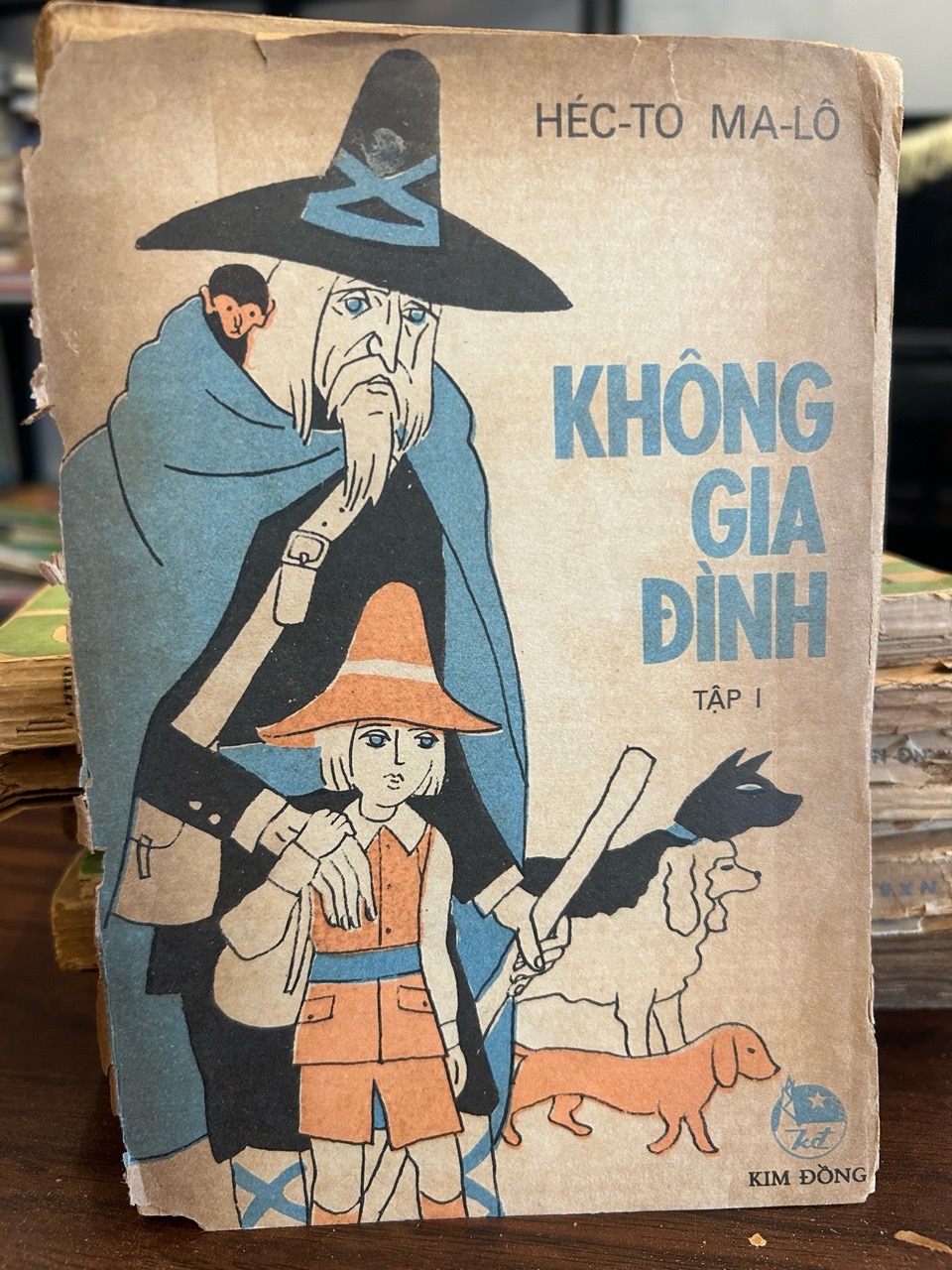 Không gia đình tập 1 -Héc-To Ma-Lô