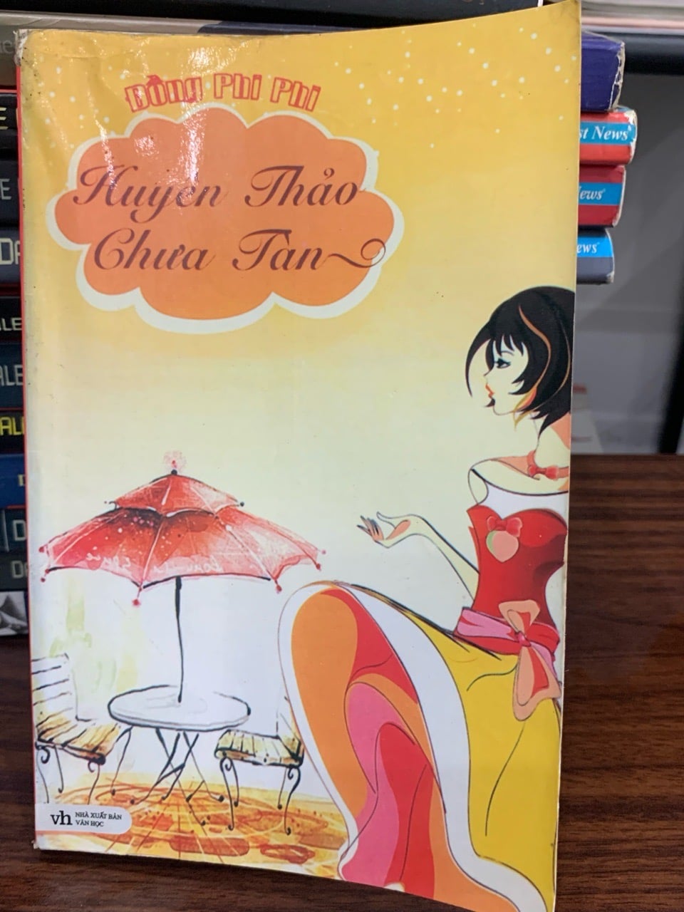 Huyên Thảo Chưa Tàn- Đồng Phi Phi