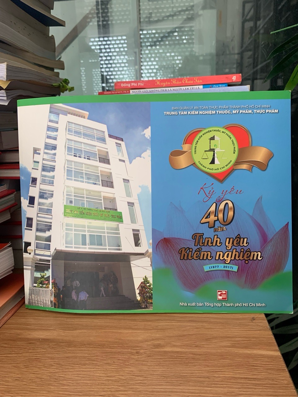 Kỷ niệm 40 năm tình yêu kiểm nghiệm (1977-2017)