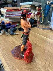 Mô hình Portgas D. Ace (One Piece) cao 25cm, phiên bản kỷ niệm kèm đèn LED - ảnh 4