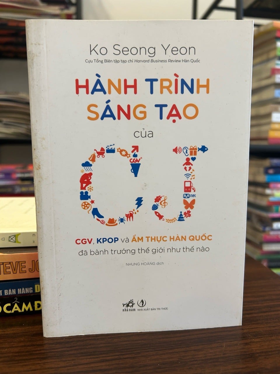 Combo Sách Cũ Mecobooks: Hành trình sáng tạo của CJ CGV ,Kpop và  và 2 cuốn khác