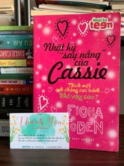 Nhật ký “say nắng” của Cassie – Fiona Foden - ảnh 1
