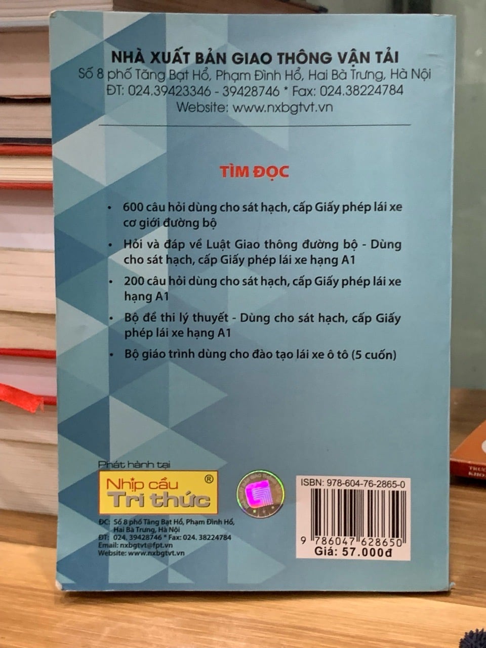 Tài liệu học tập luật giao thông đường bộ- Bộ giao thông vận tải