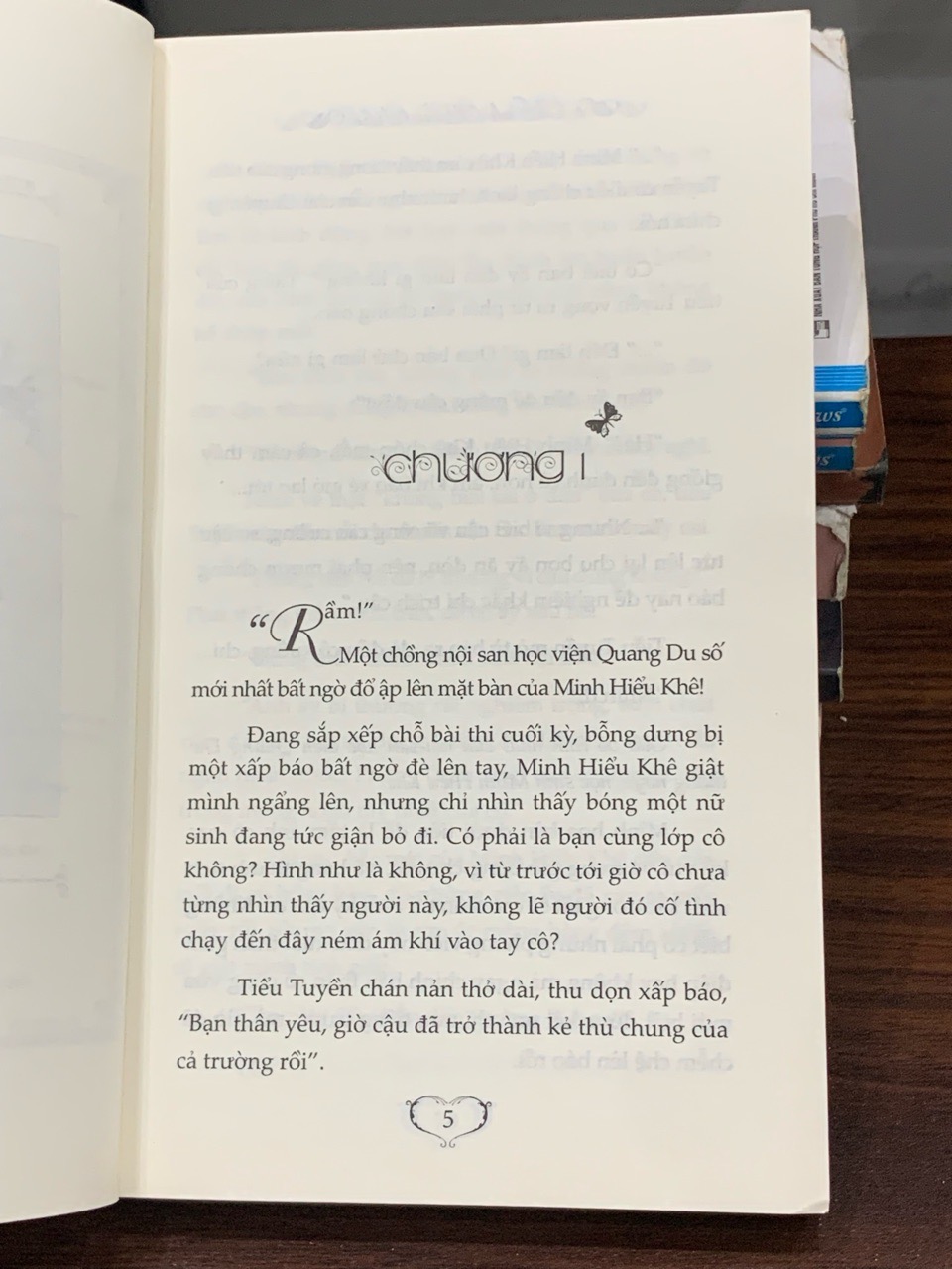 Cổ tích bất khả chiến bại – Minh Hiểu Khê