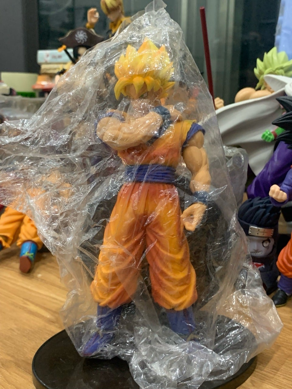 Mô hình nhân vật Dragon Ball Super có đế trưng bày (Nhiều mẫu)