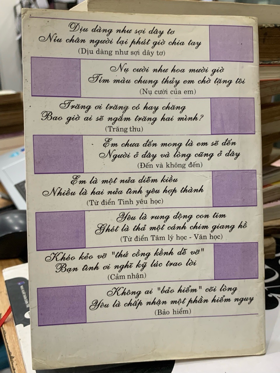 Tuyển Tập Thơ Dịu Dàng Như Sợi Dây Tơ của Tác Giả Hữu Long