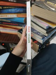 Raw Vegan- Sức mạnh chữa lành của thực vật - ảnh 2
