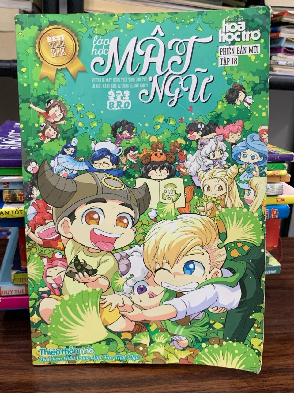 Lớp học mật ngữ tập 18- Đặc sản hoa học trò