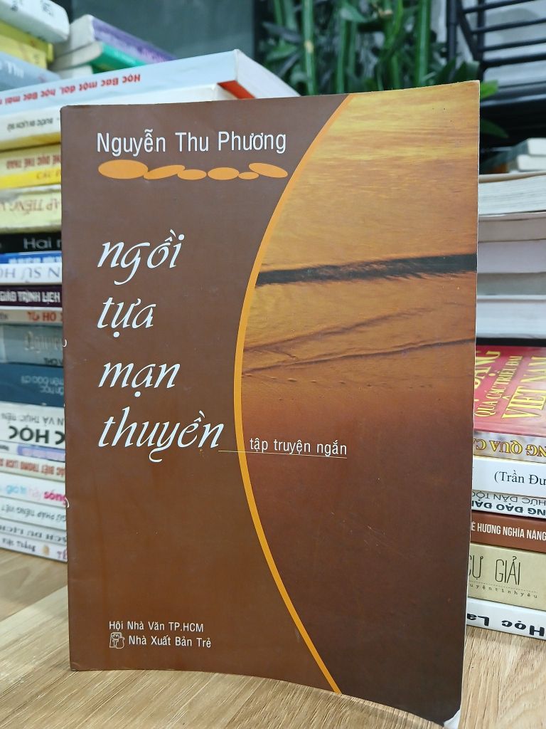 Ngồi tựa mạn thuyền – Nguyễn Thu Phương