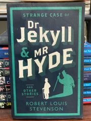 Strange Case of Dr Jekyll & Mr Hyde — Robert Louis Stevenson - ảnh 1