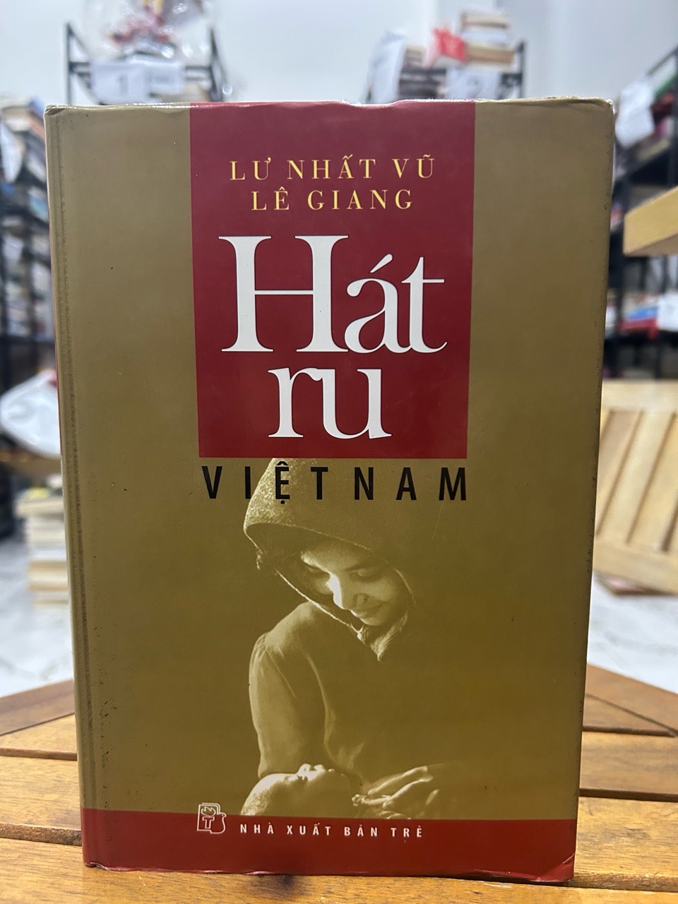Hát ru Việt Nam - Lư Nhất Vũ Lê giang