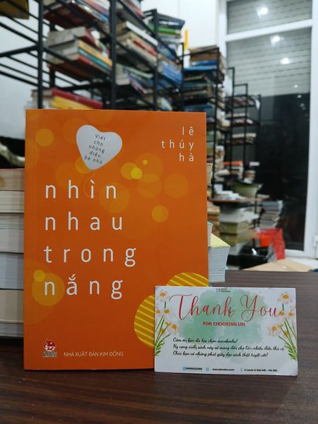 Nhìn Nhau Trong Nắng- Lê Thúy Hà