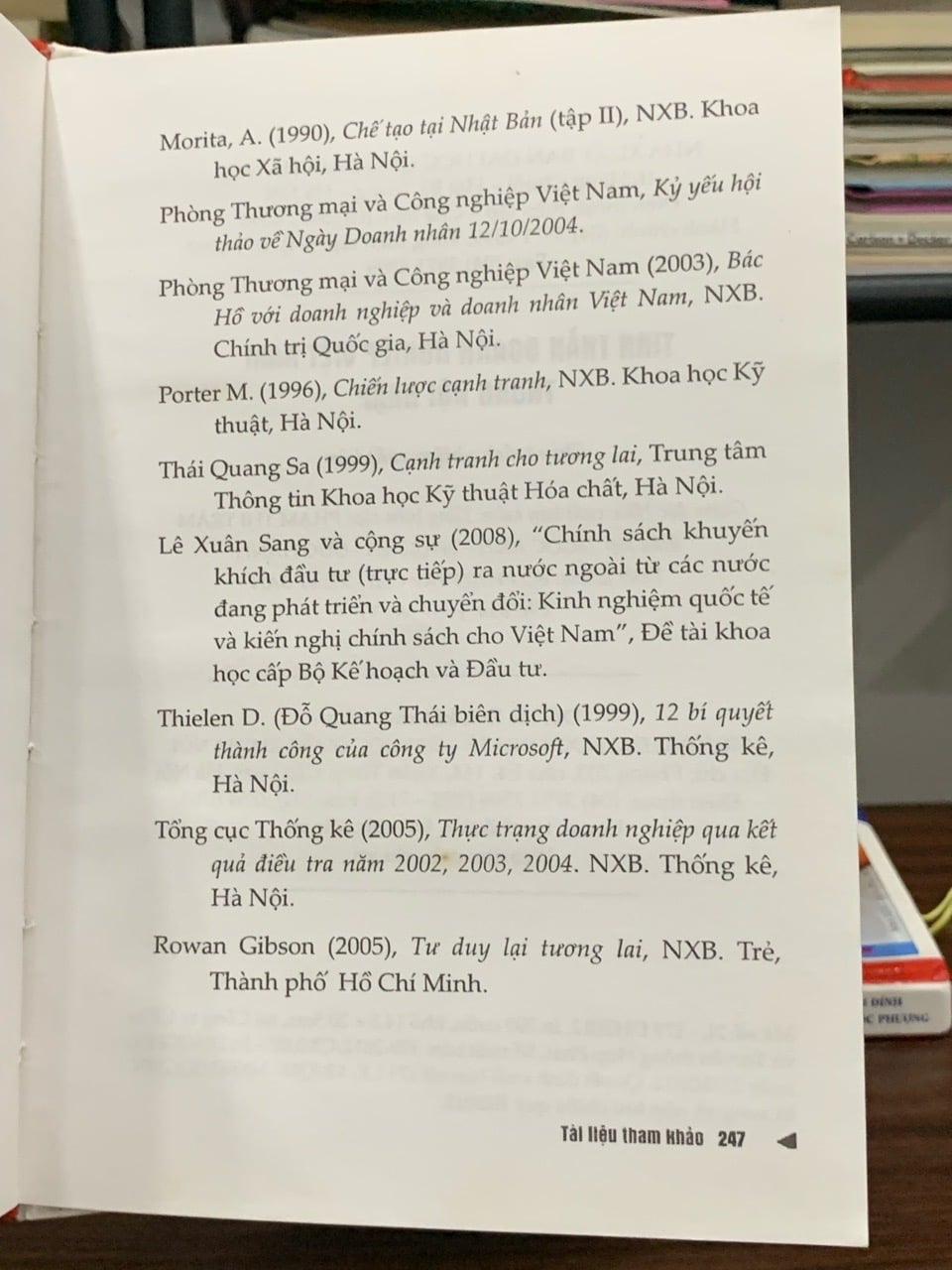 Tinh thần doanh nghiệp Việt Nam trong hội nhập — Hoàng Văn Hải, Nguyễn Đăng Minh, Nhâm Phong Tuân