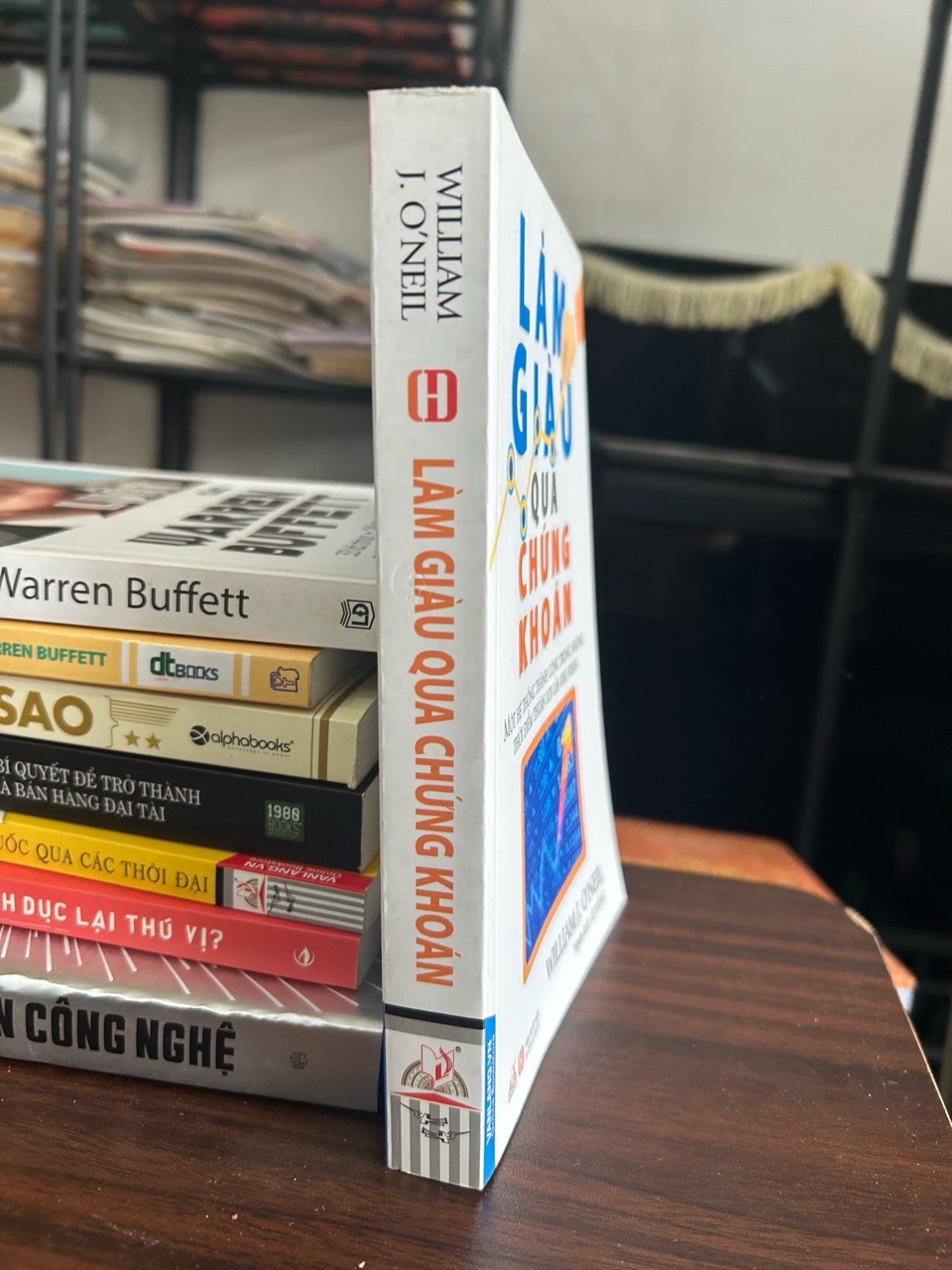 Làm Giàu Qua Chứng Khoán - William J.O'neil