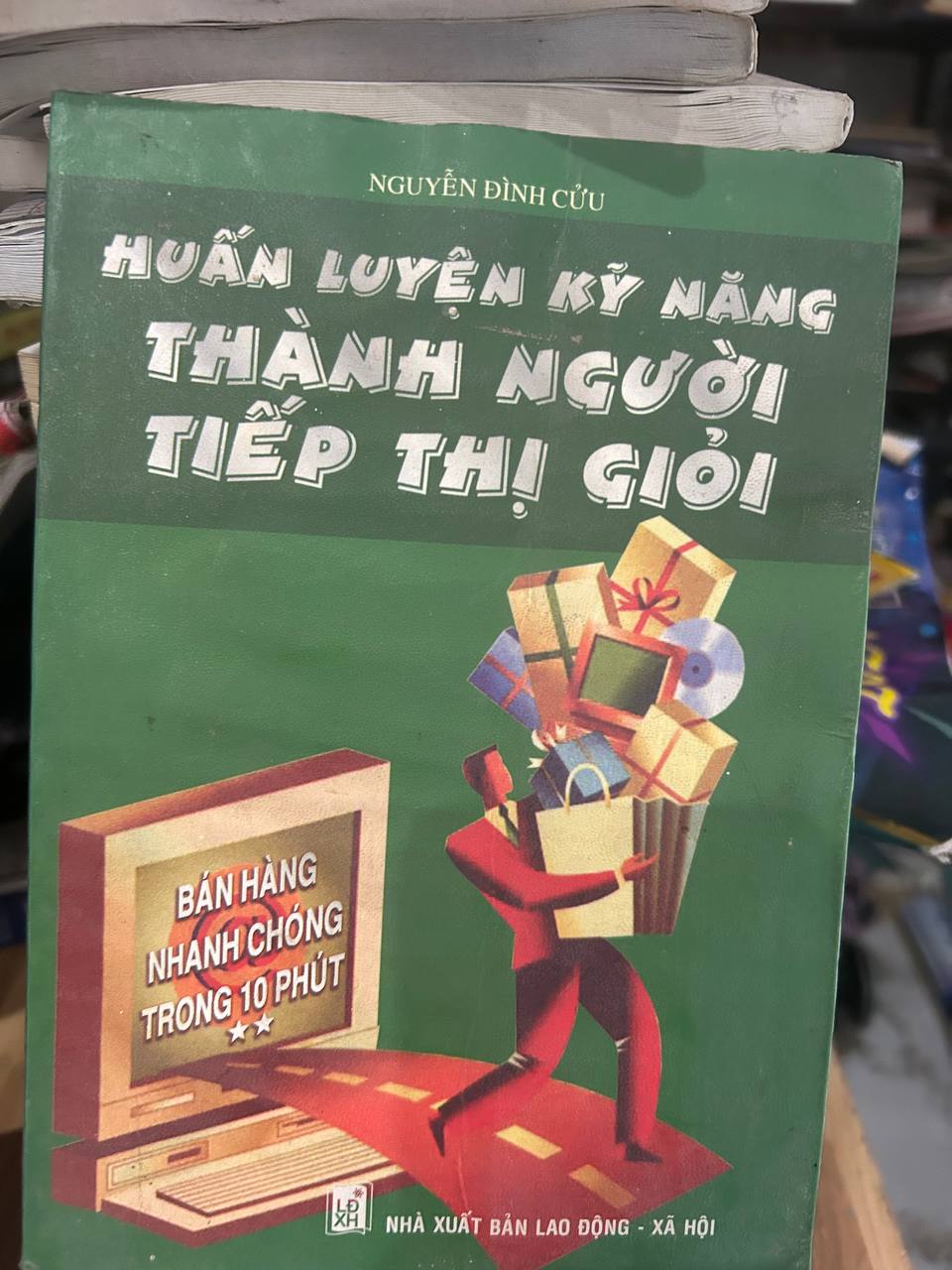 Huấn Luyện Kỹ Năng Thành Người Tiếp Thị Giỏi - Nguyễn Đình Cử