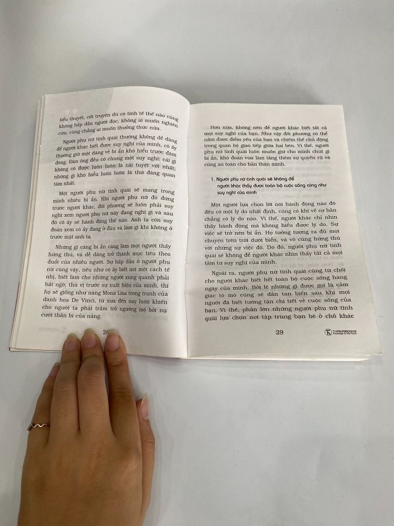Người phụ nữ tinh quái - Ảnh thực tế 3