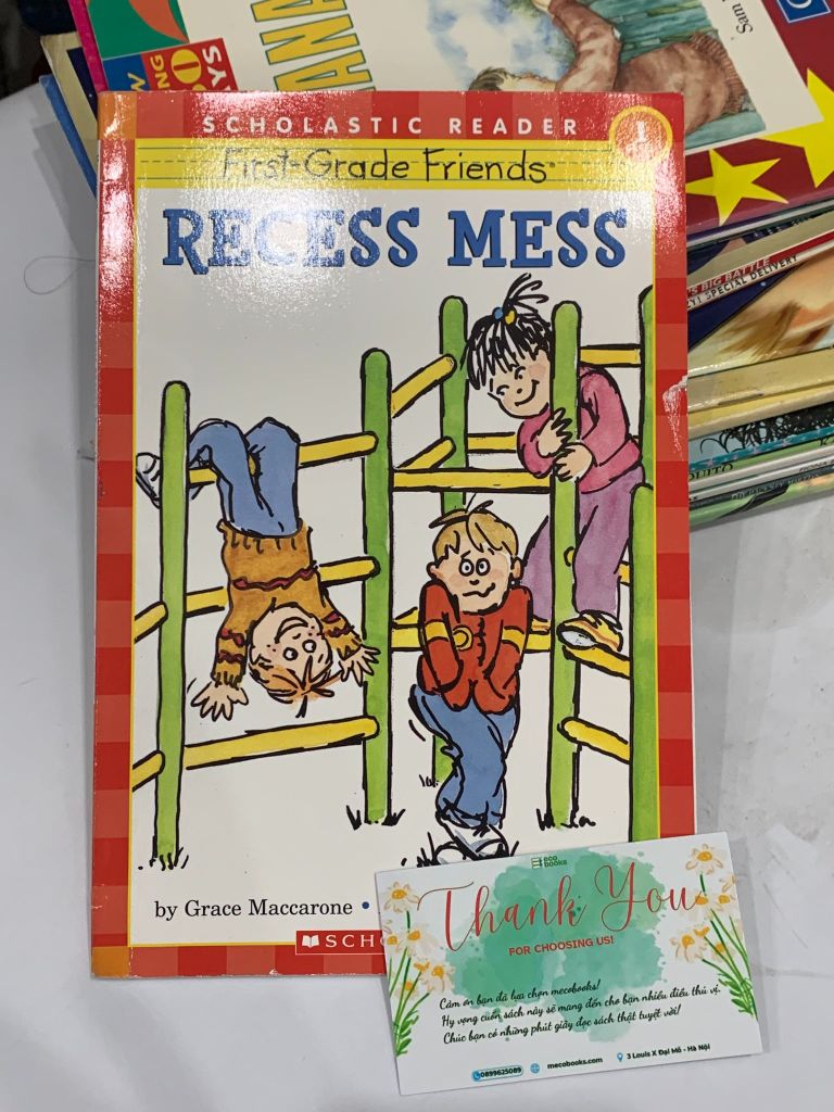First-Grade Friends: Recess Mess – Grace Maccarone - Ảnh thực tế 1
