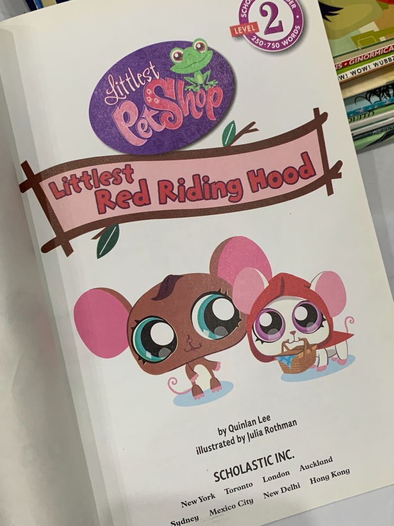 Littlest Pet Shop: Littlest Red Riding Hood – Scholastic - Ảnh thực tế 5