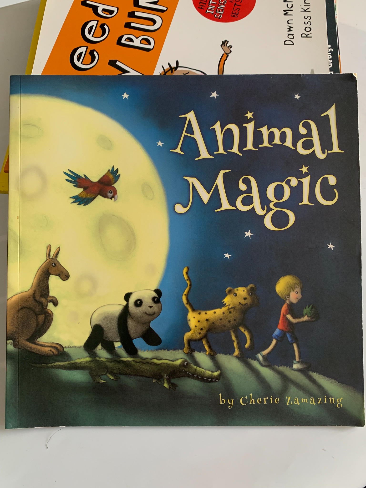 Animal Magic – Cherie Zamazing - ảnh 3