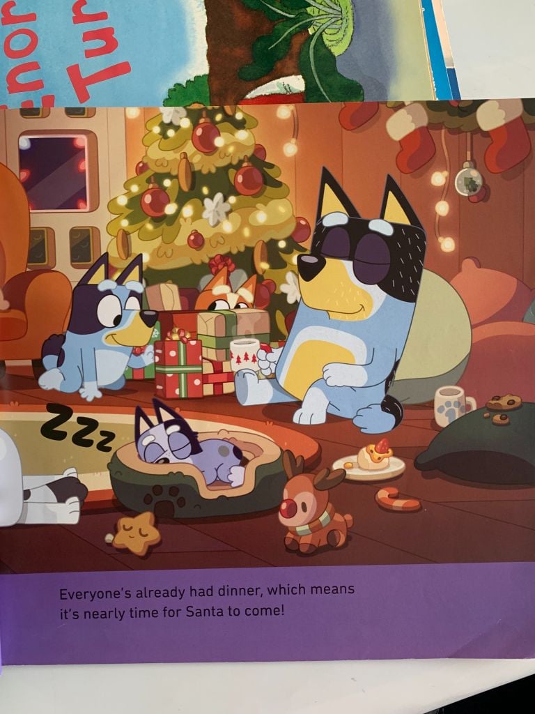 Bluey: Christmas Eve with Verandah Santa – Bluey - Ảnh thực tế 7