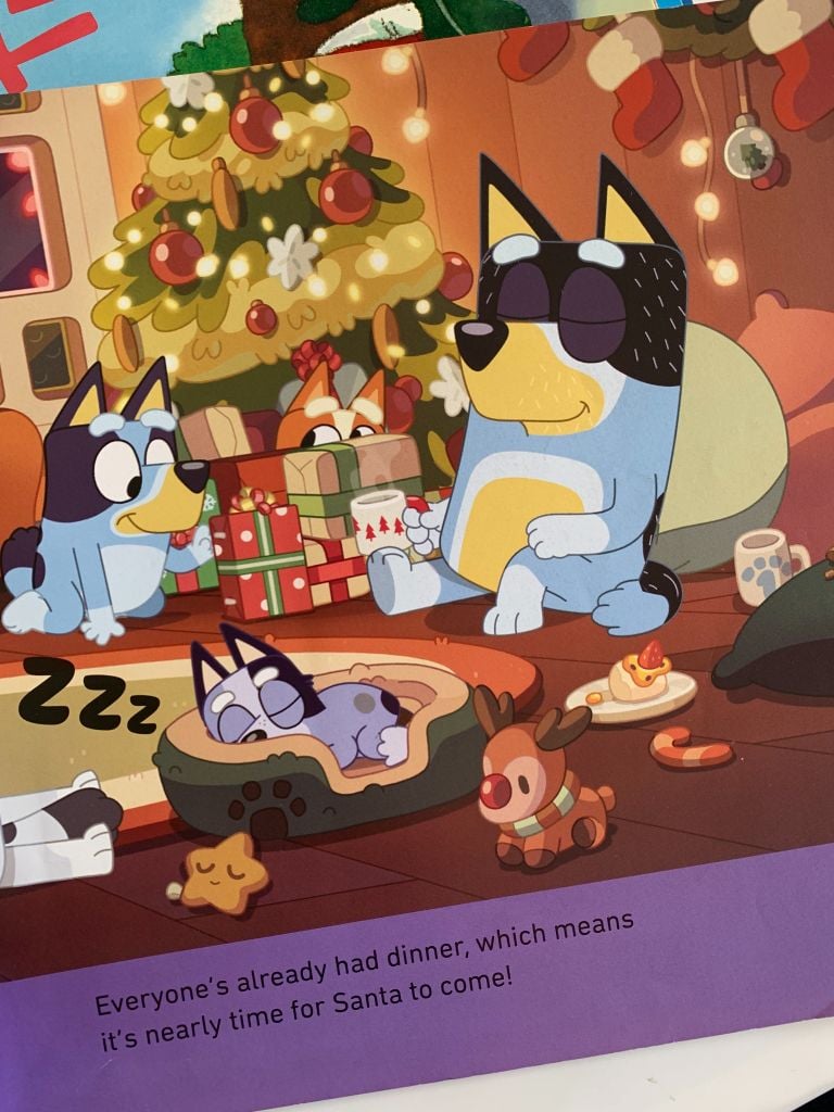 Bluey: Christmas Eve with Verandah Santa – Bluey - Ảnh thực tế 8