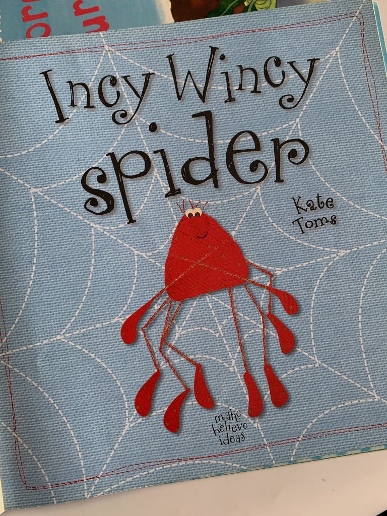 Incy Wincy Spider – Kate Toms - Ảnh thực tế 4