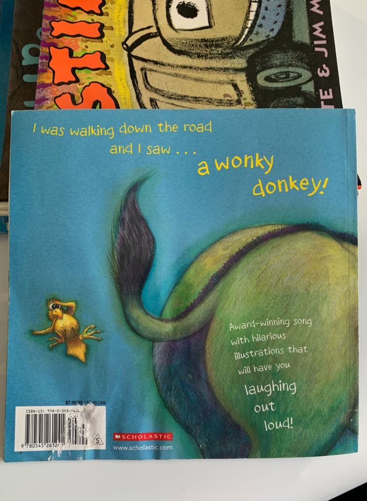 The Wonky Donkey – Craig Smith - Ảnh thực tế 3