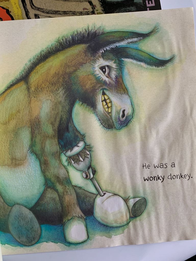 The Wonky Donkey – Craig Smith - Ảnh thực tế 5