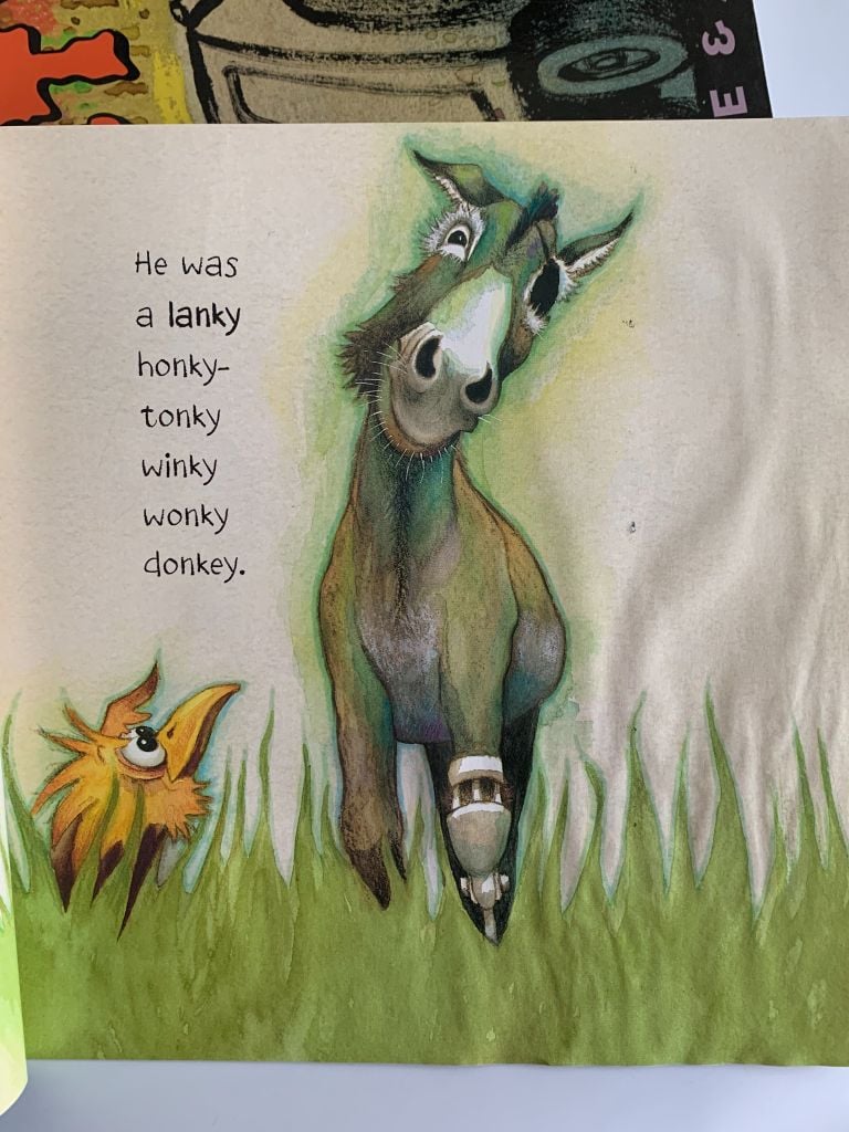The Wonky Donkey – Craig Smith - Ảnh thực tế 6