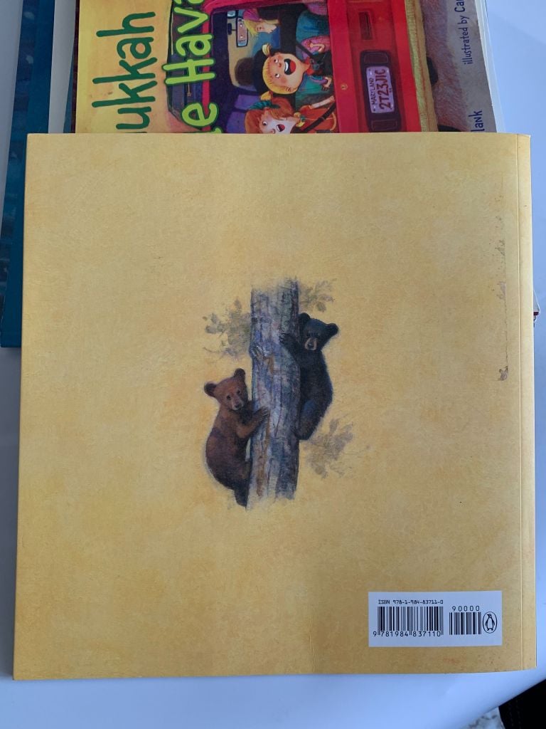 Shh! Bears Sleeping – David Martin - Ảnh thực tế 3